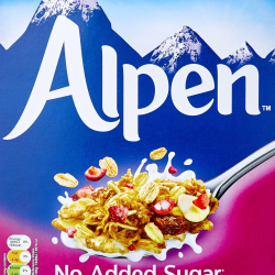 Alpen Swiss Muesli Nas Strawberry 560g, Pack Of 6 Alpen Swiss Muesli Nas Strawberry 560g, Pack Of 6