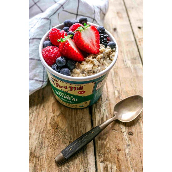 Bob's Red Mill Gluten Free Oatmeal Cup Classic with Flax & Chia, Non-GMO 1.81 Oz (51g), Pack Of 12