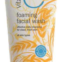Beauty Formula Vitamin E Facial Wash 150 ml Beauty Formula Vitamin E Facial Wash 150 ml