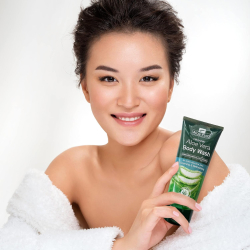 Aloe Pura Organic Aloe Vera Body Wash 200ml Aloe Pura Organic Aloe Vera Body Wash 200ml